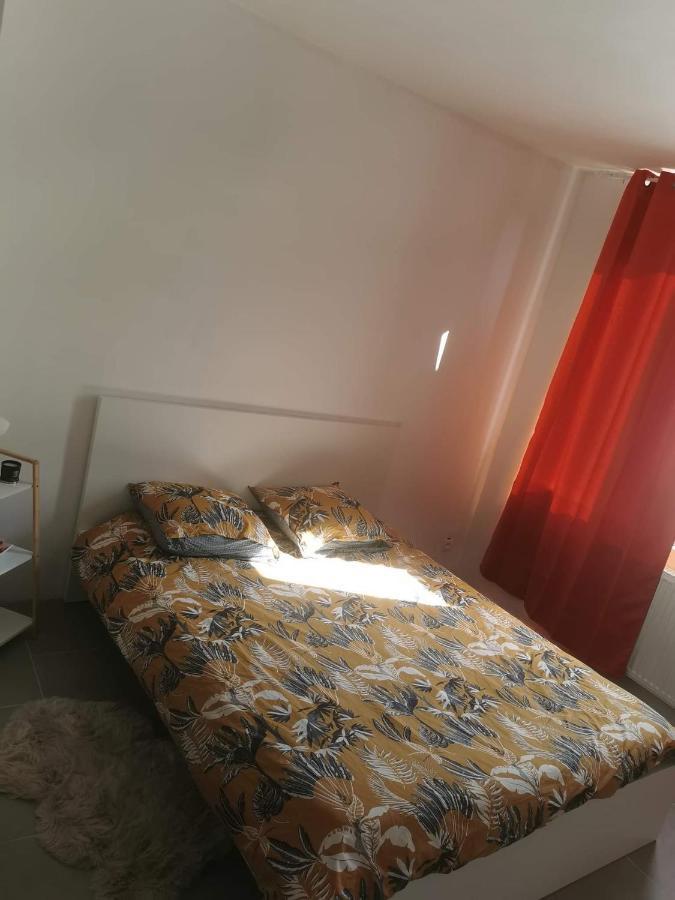 Le Caillou Blanc Lägenhet Charleroi Exteriör bild